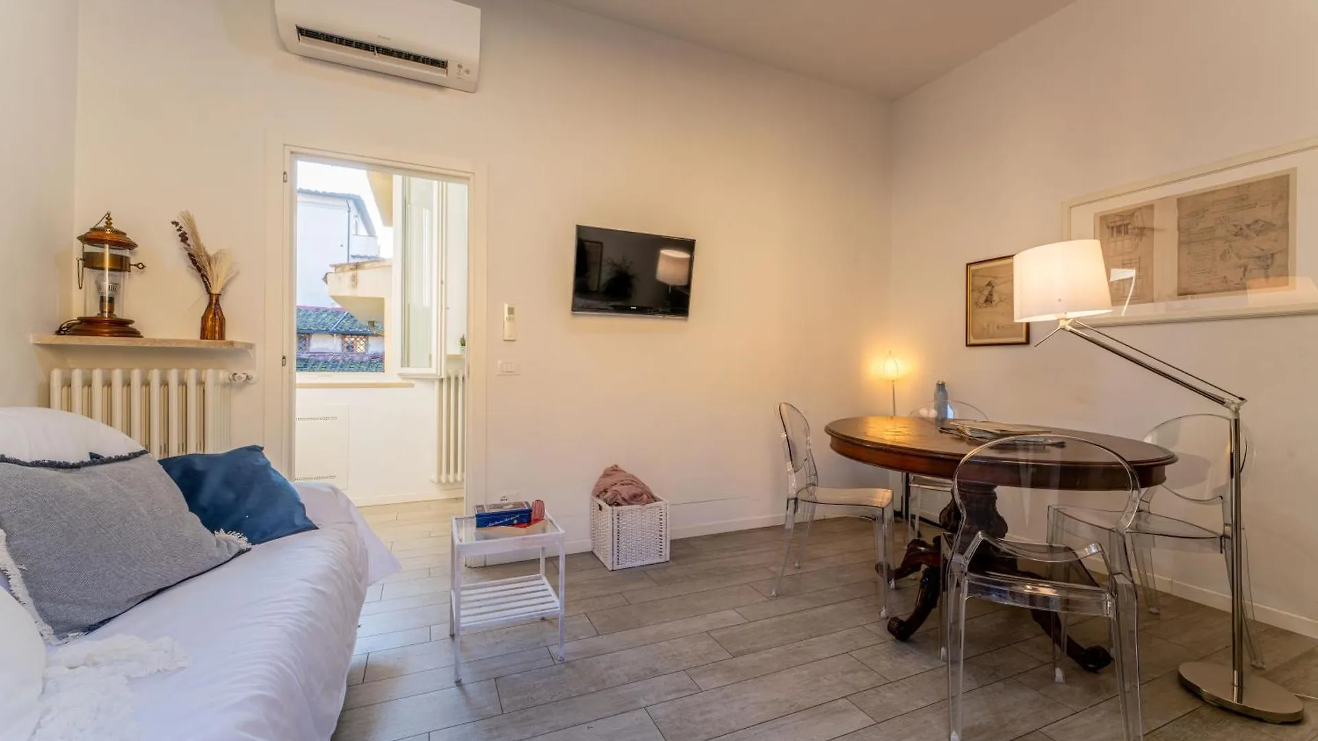 Hidden Nest Apartment Florence Italy